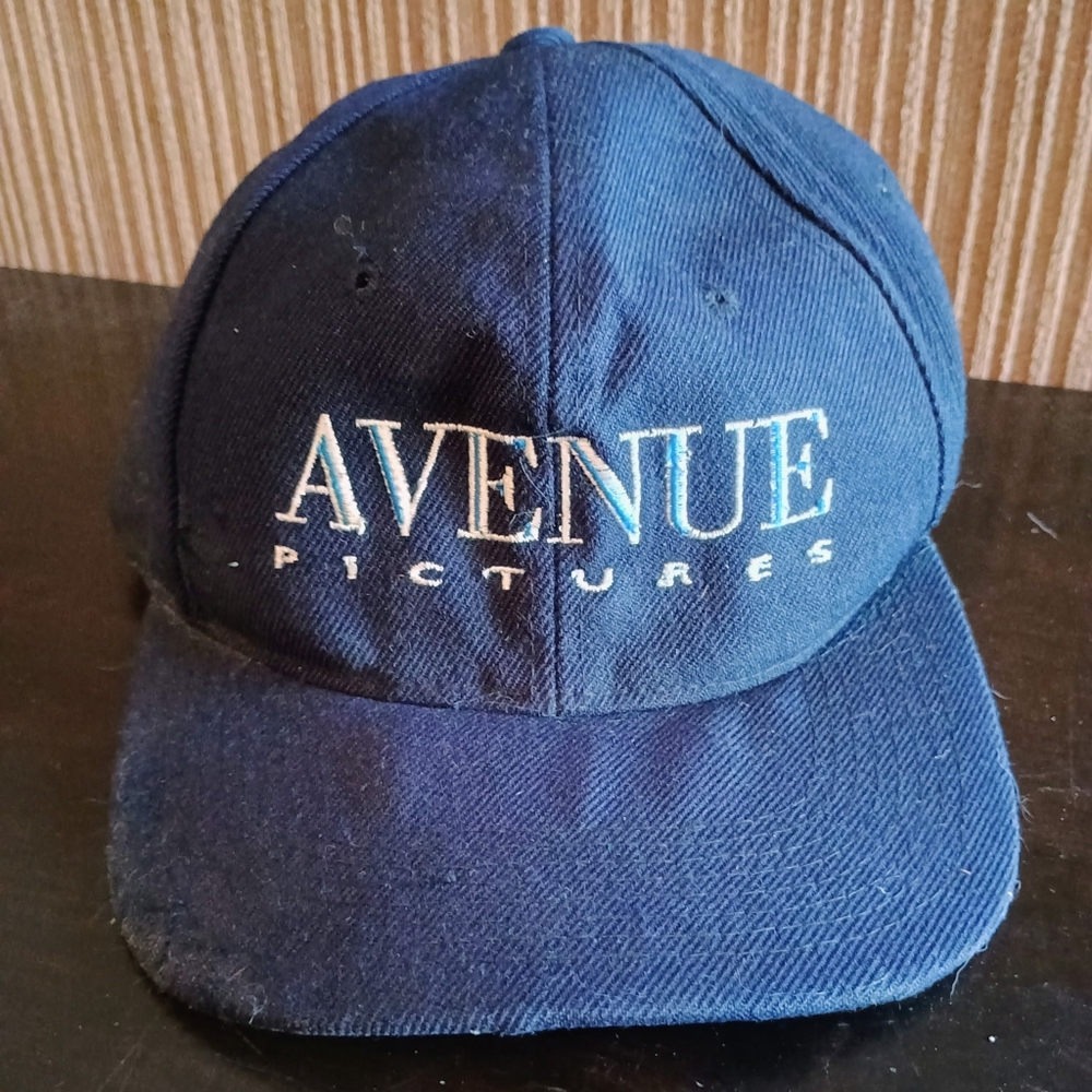 Vintage Avenue Pictures Snapback